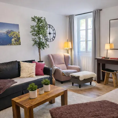 Cozy Countryside With Terrace